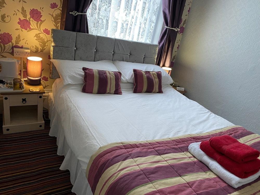 Beverley Dean - Children Over 5 Years Welcome - Continental Breakfast Alojamento de Acomodação e Pequeno-almoço Blackpool